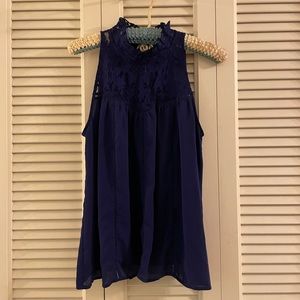 590. Worthington Petite Woman’s Dressy Tank Top